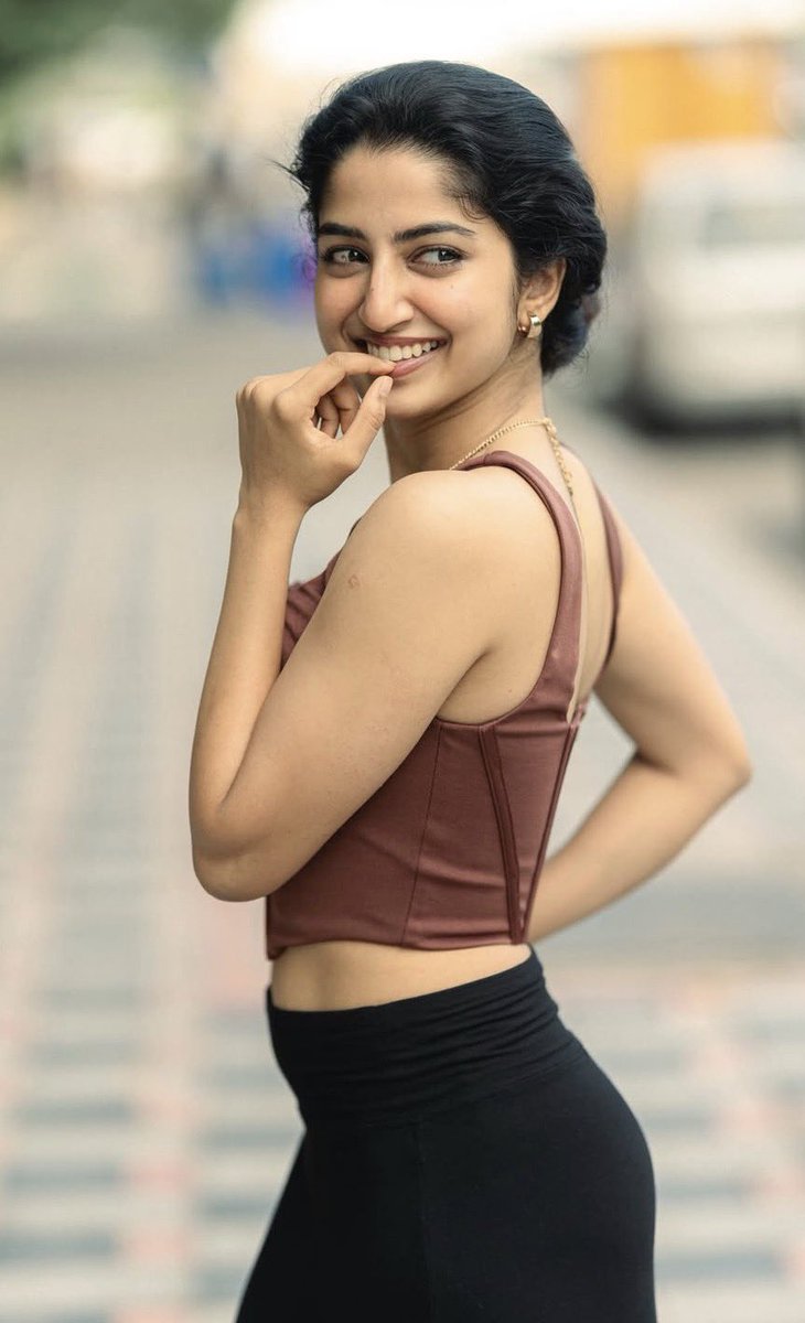 MasterofMayhem tweet media