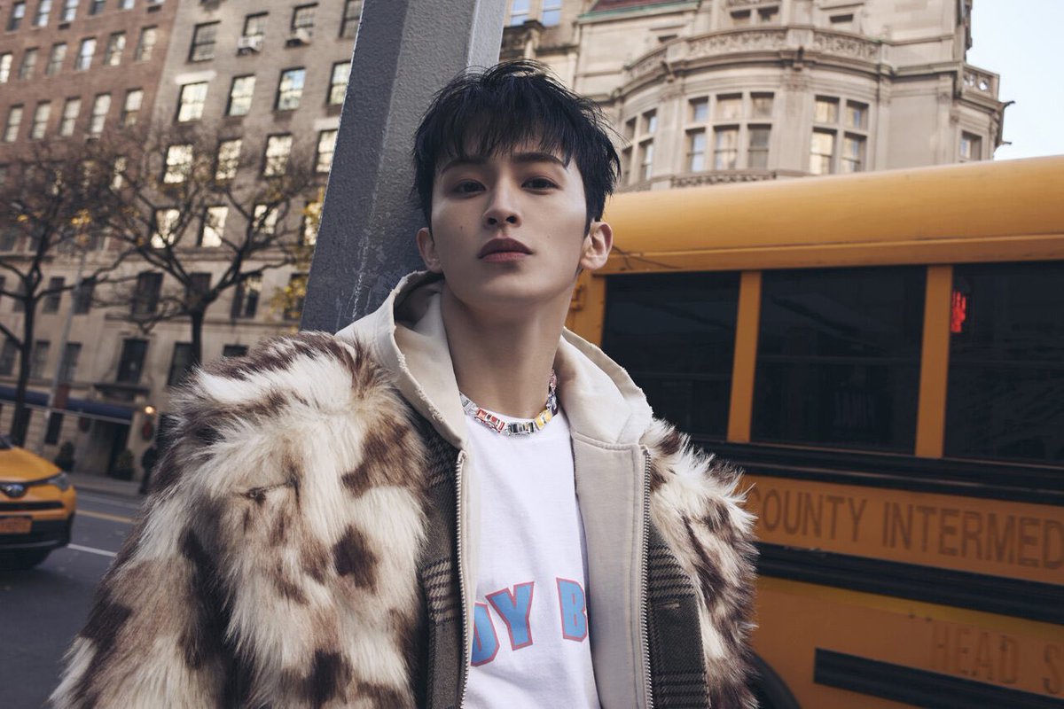 •ออนยัวร์มะอ้าค• #1999 #TheFirstfruit tweet media