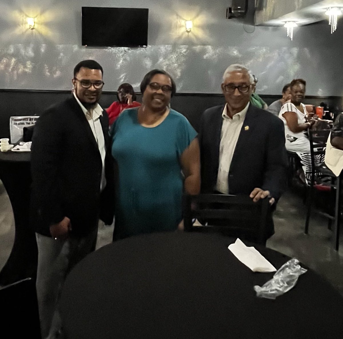 Bobby Scott tweet media