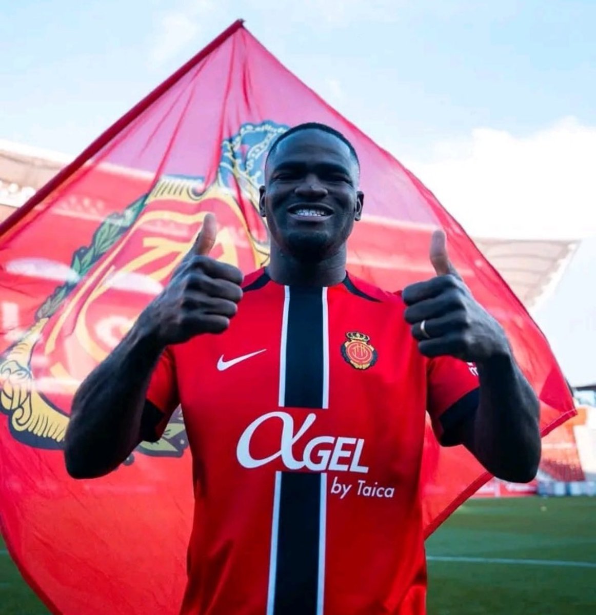 aficionrcdm tweet media