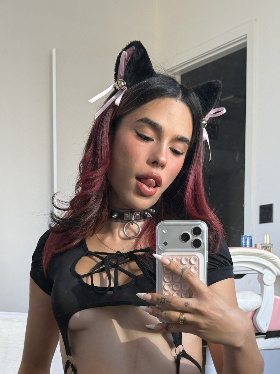 Celeste Cherries🍒 tweet media