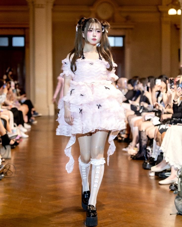 cherrymartinis tweet media