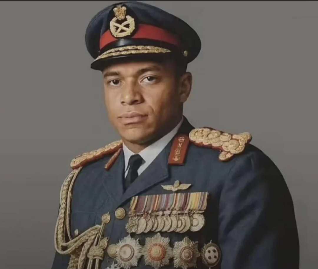 Real Madrid El Salvador tweet media