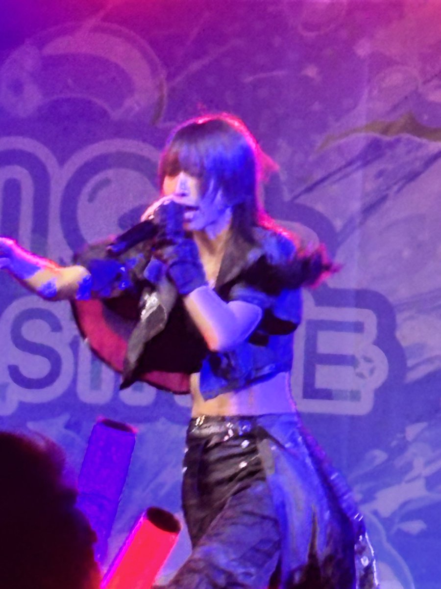 無ー🐺 tweet media