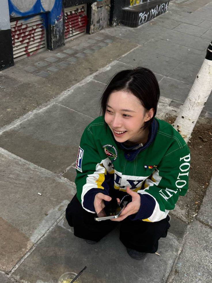 Woodsy Corner. tweet media