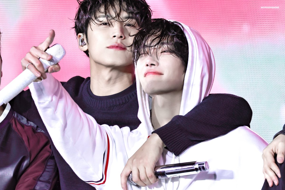 morningmimi1230's tweet photo. 260404 NEW_ ENCORE

#조슈아 #민규 #JOSHUA #MINGYU 
 #SEVENTEEN #세븐틴 https://t.co/rovdoSdiVp