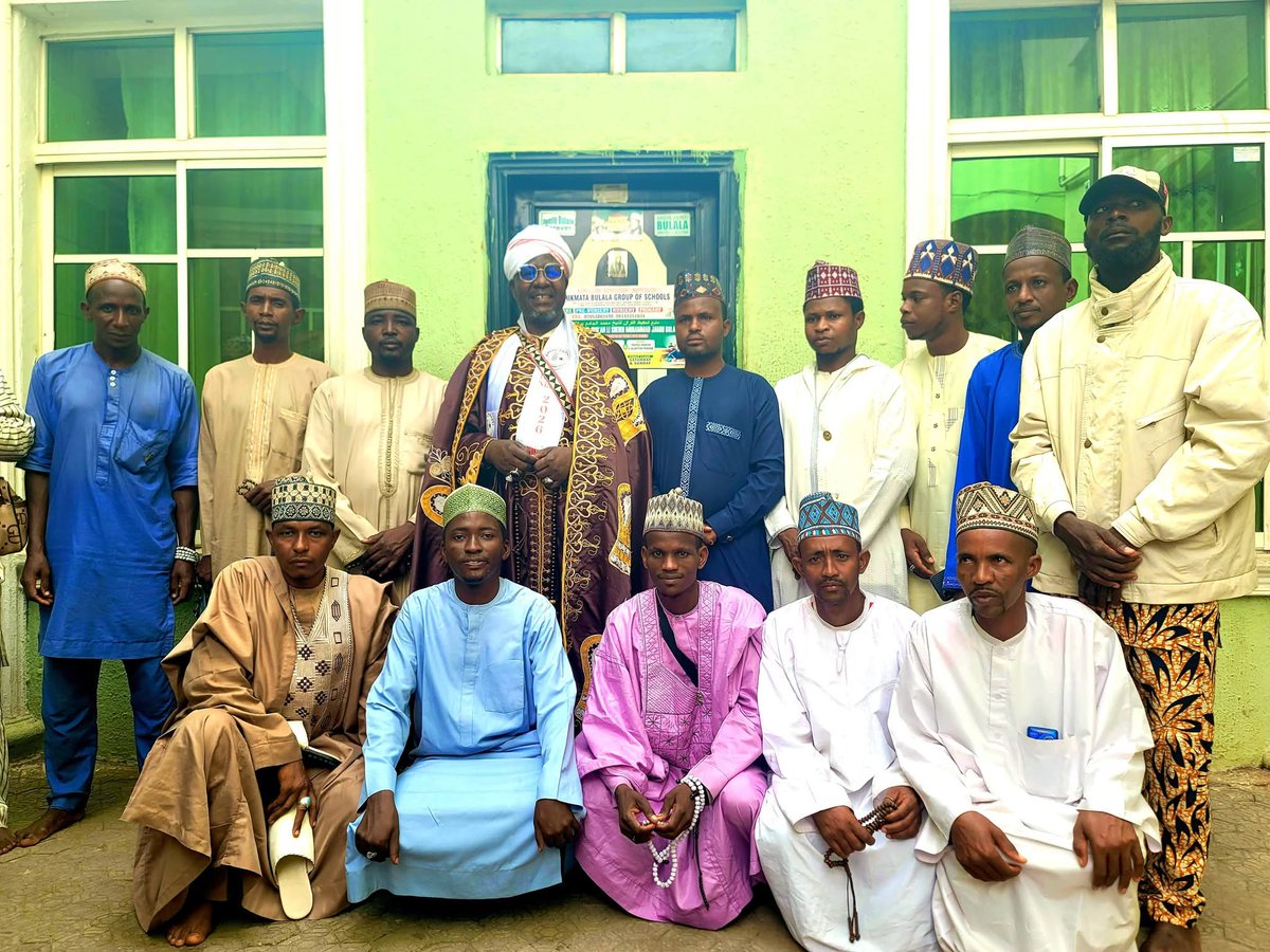 Maidiwanigroup's tweet photo. Alhamdu Lillahi. 
Ziyarar Raudar SHEHU JAMIU BULALA (Alpha) Offa Jihar Kwara (Ilorin)
Yau Asabar, 04/04/2026 https://t.co/P1EO2LRiVy