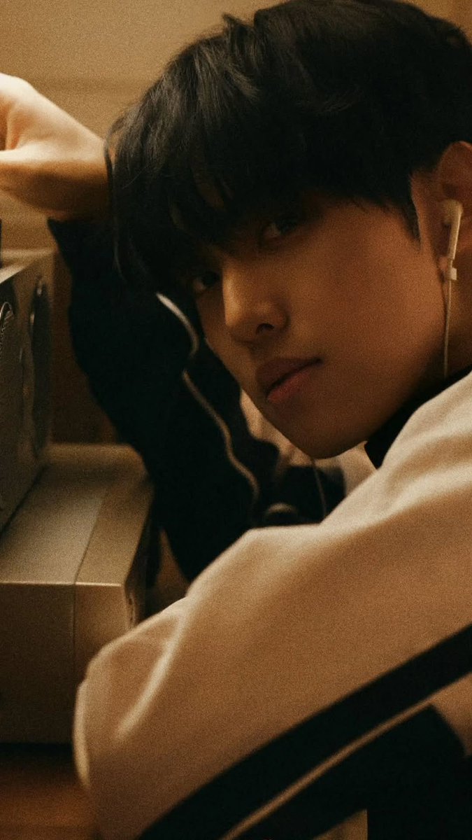 꿈에서라도 보고싶다 tweet media