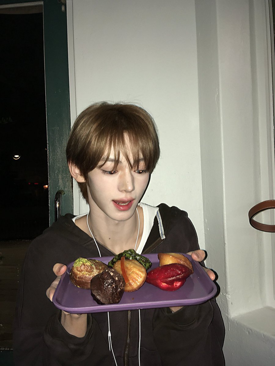 TWS WEVERSE tweet media