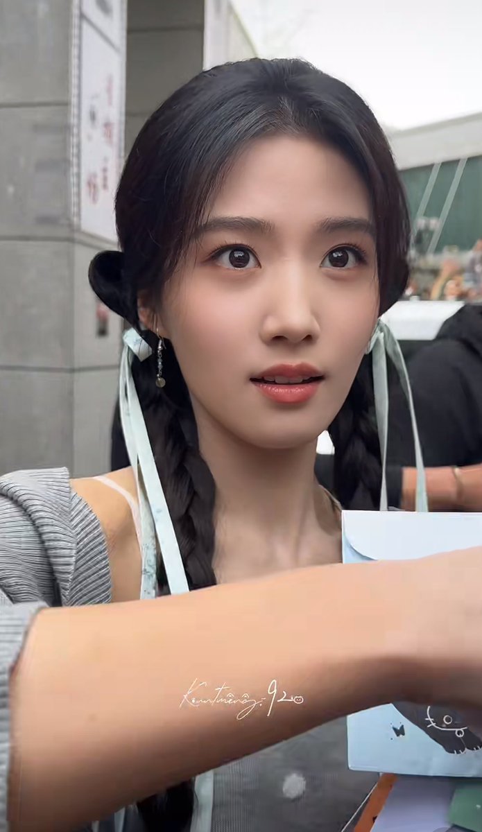 ‎ghi 𝜗ৎ tweet media