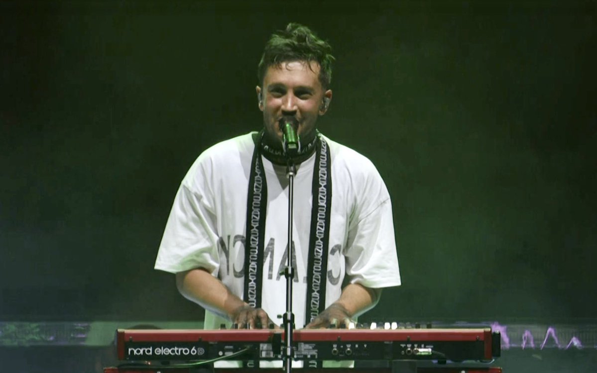 ley Ψ osheaga tweet media