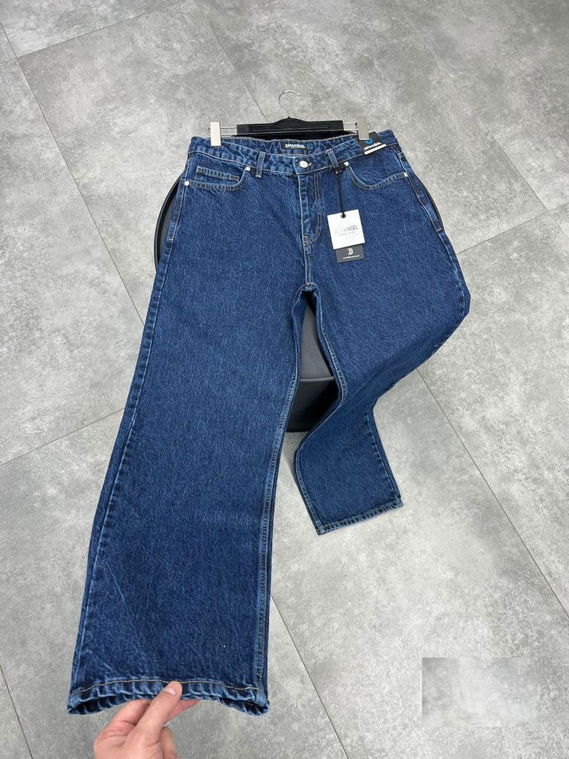 Drip Community tweet media