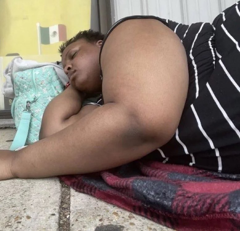 A ⸆⸉ ⋆‧°𓏲ּ𝄢 tweet media