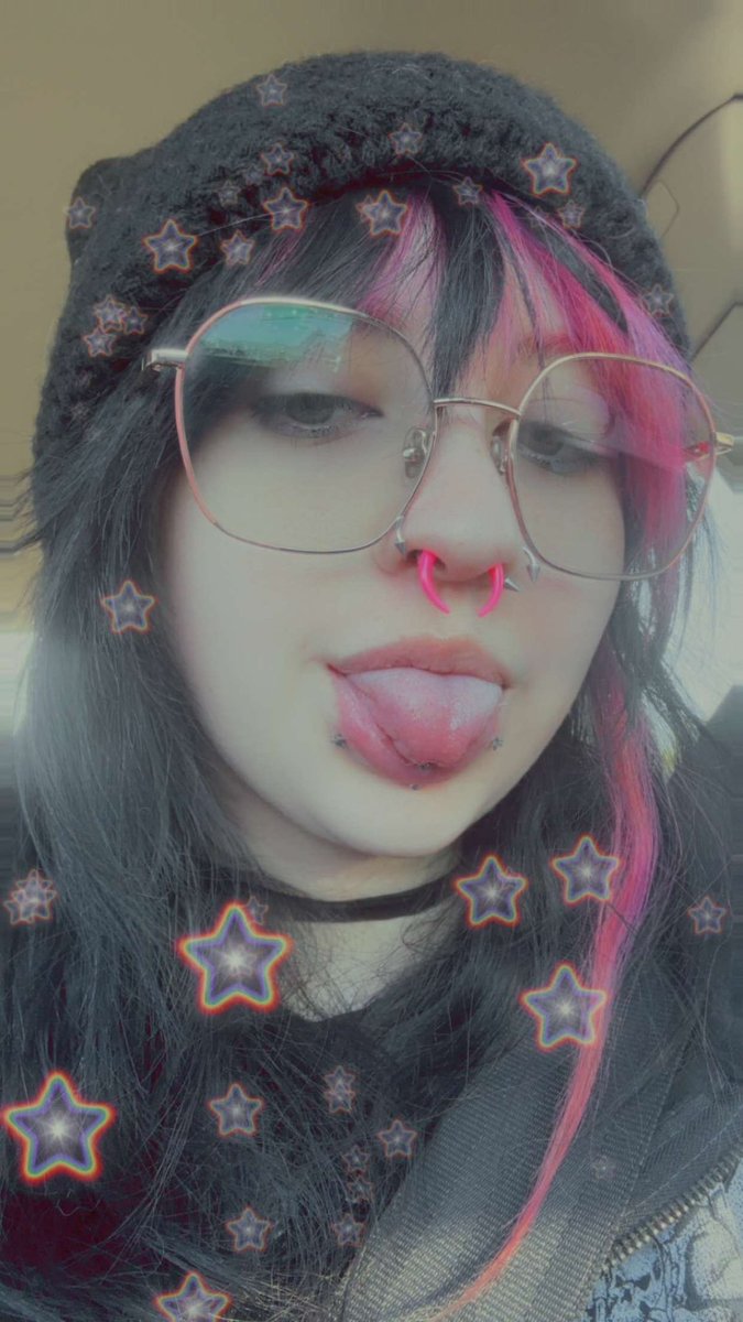 𓋼𓍊Levy 𓍊𓋼 FANSLY tweet media