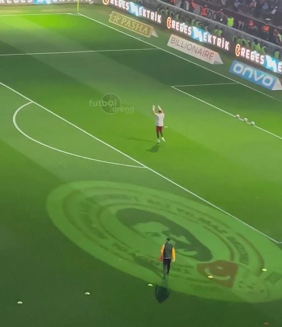 FutbolArena tweet media