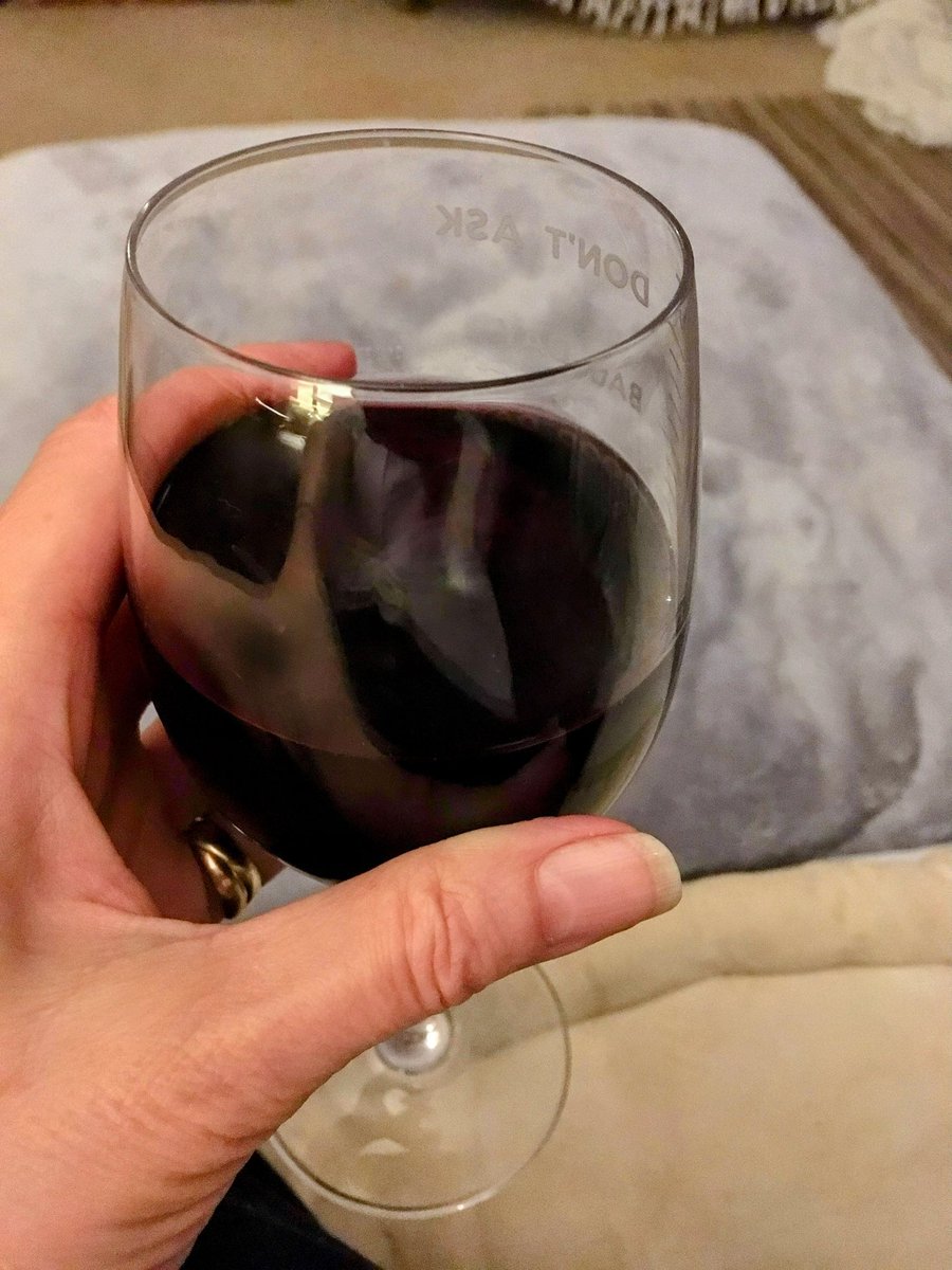 karen thompson tweet media