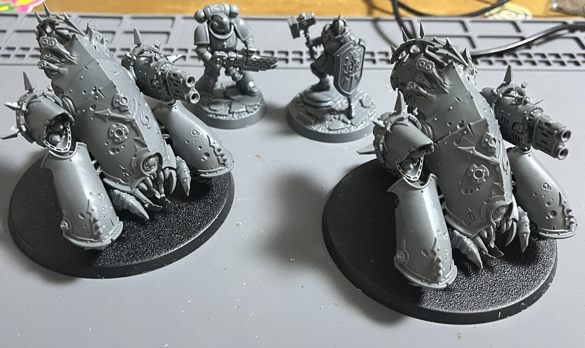 色塗りぬー tweet media