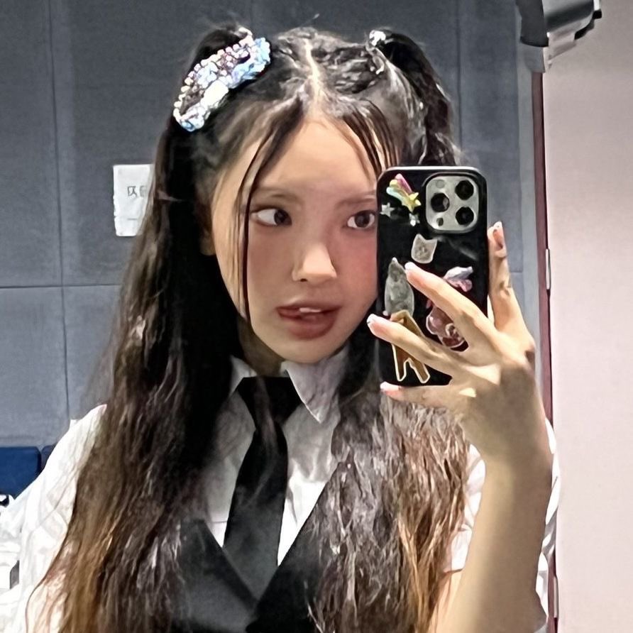 존 제임스 커머트린 tweet media