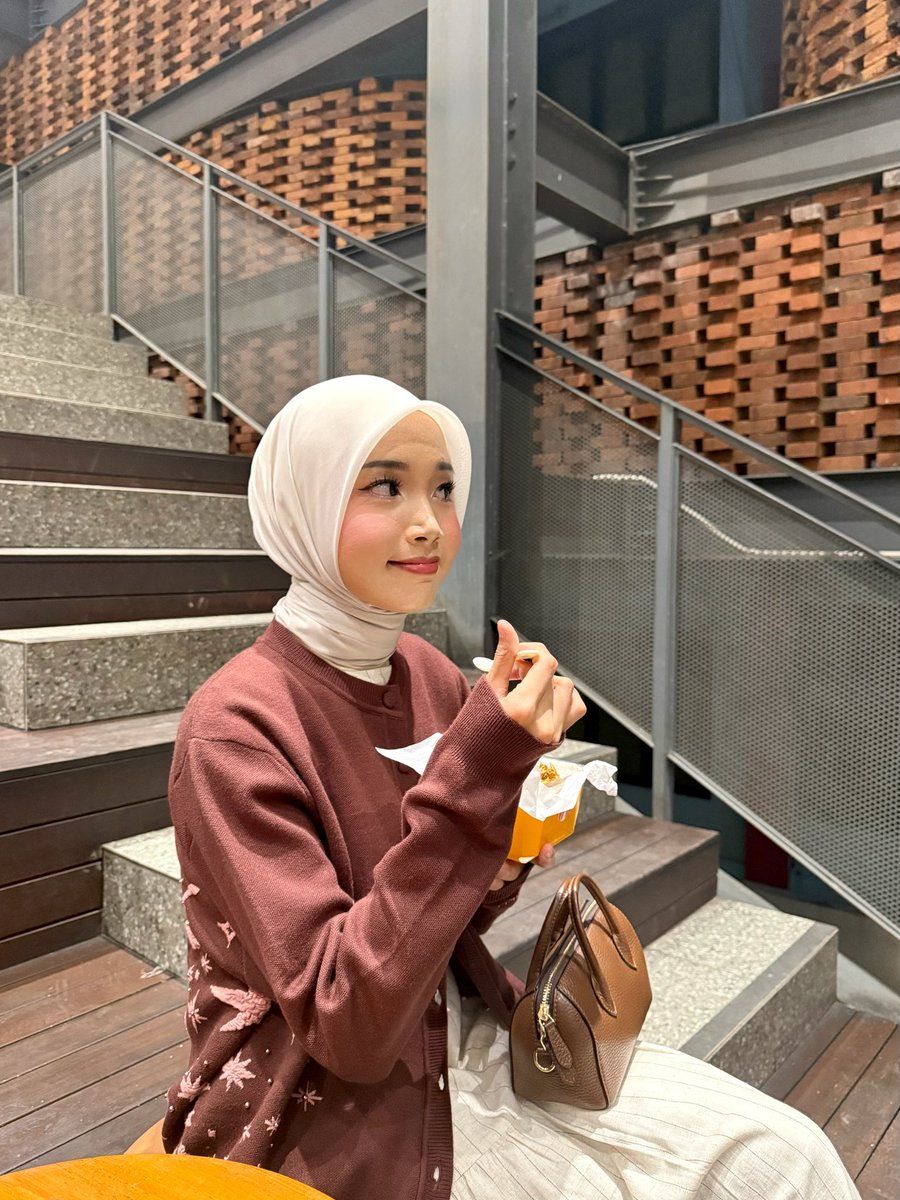 outfit malam minggu 🤎