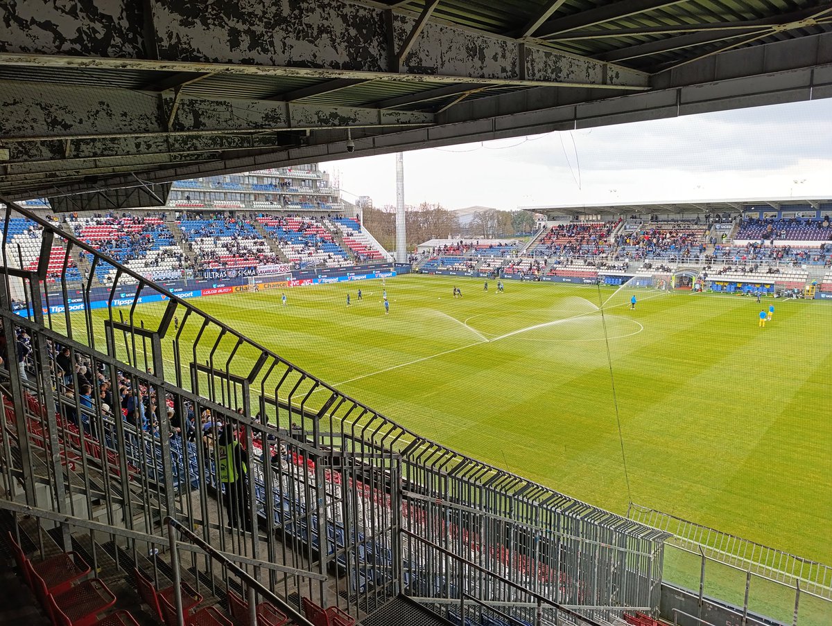 cyprien🇨🇿 tweet media