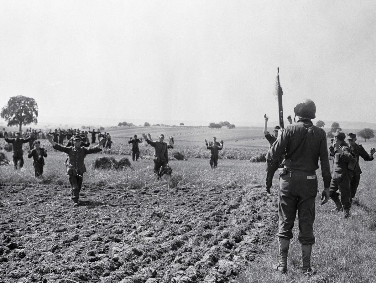 Historyland tweet media