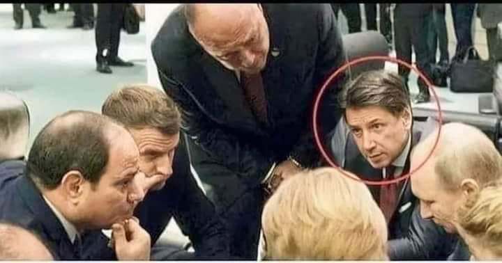 non allineato tweet media