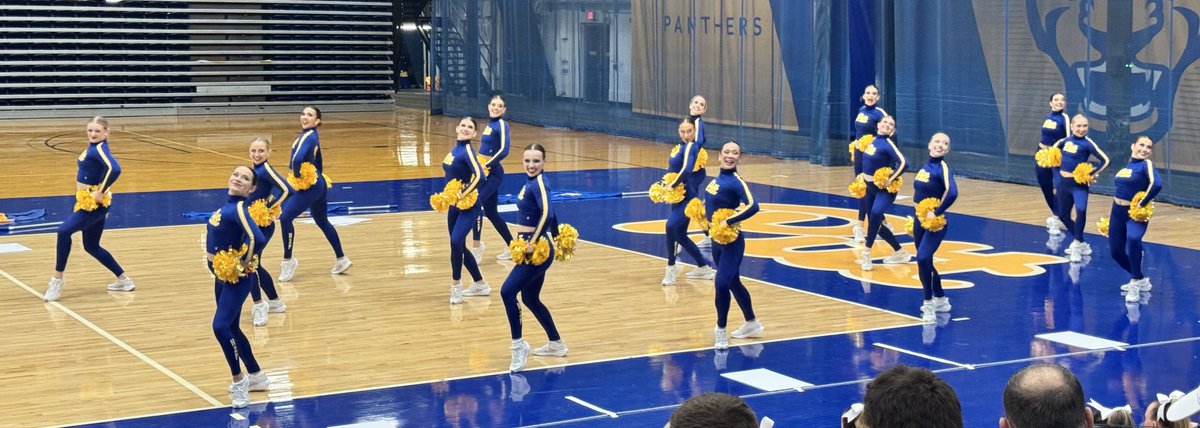 astockeyWTAE's tweet photo. One of the final events at Fitzgerald Field House: 2026 Pitt Showcase.

Good luck to Pitt in this week’s NCA/ NDA Championships in Daytona.

@Pitt_Cheer @Pitt_DT #h2p https://t.co/WCf7inIKVk