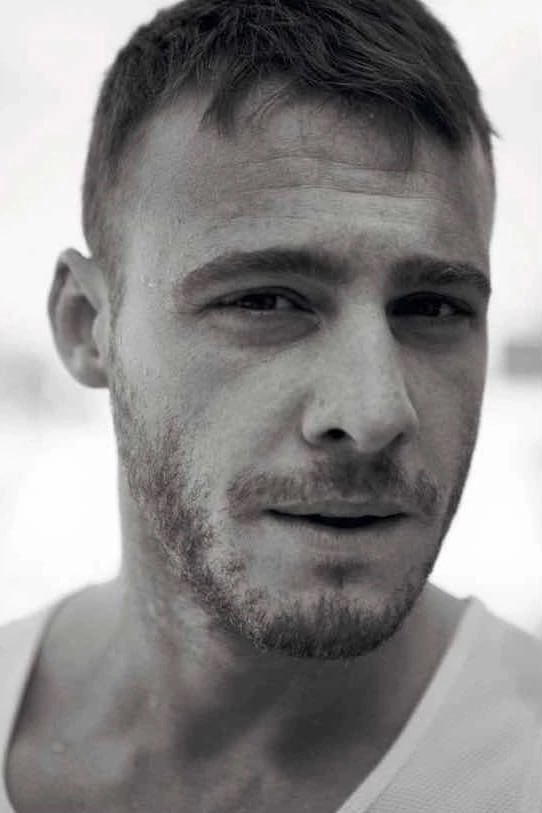 fan dell'attore Kerem Bürsin & Emin Günenç tweet media