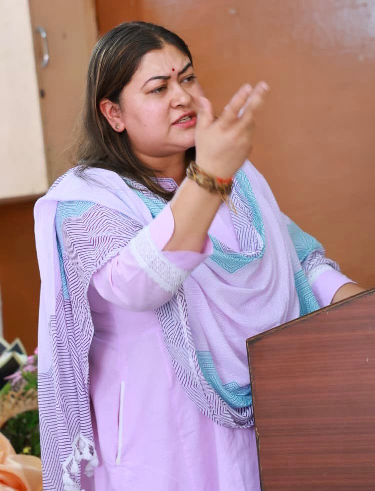 Dr. Ragini Nayak tweet media