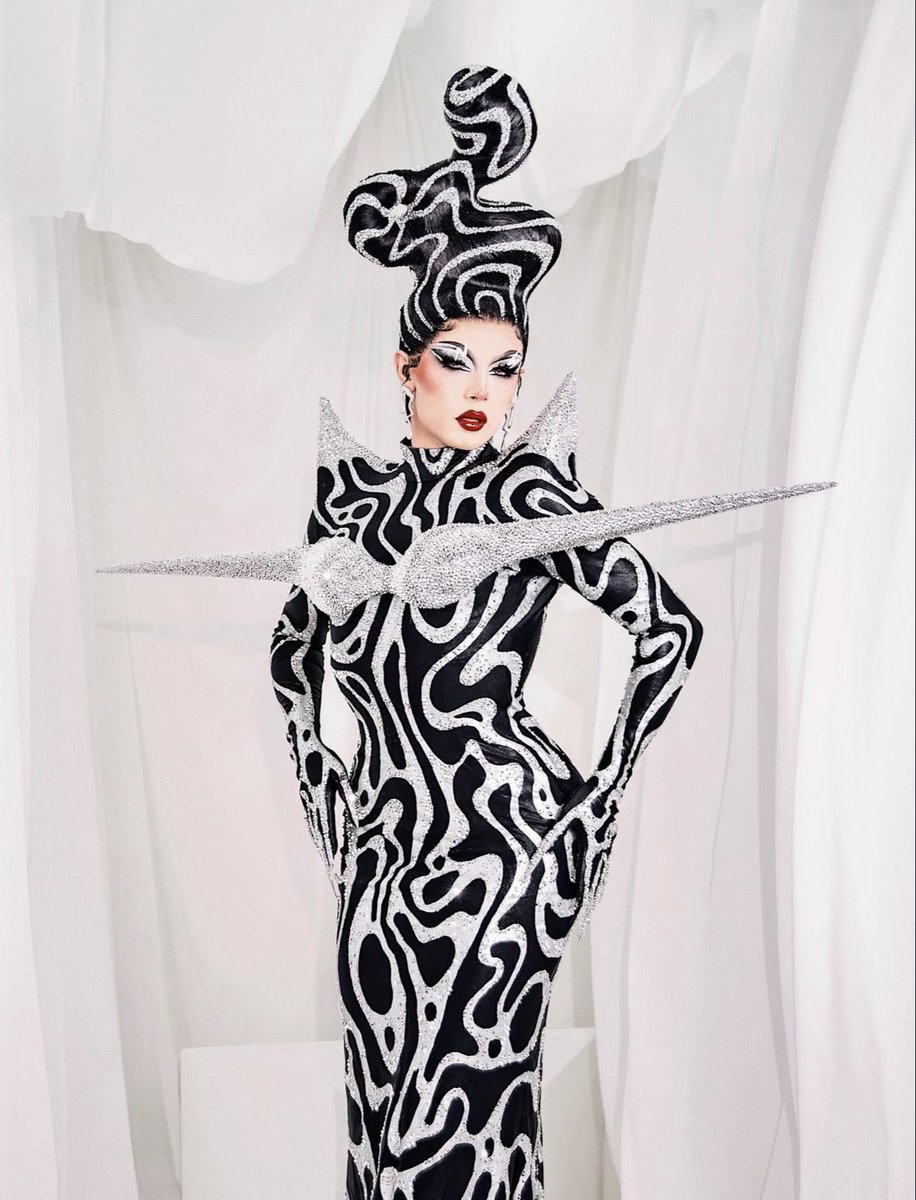 Drag Crave tweet media