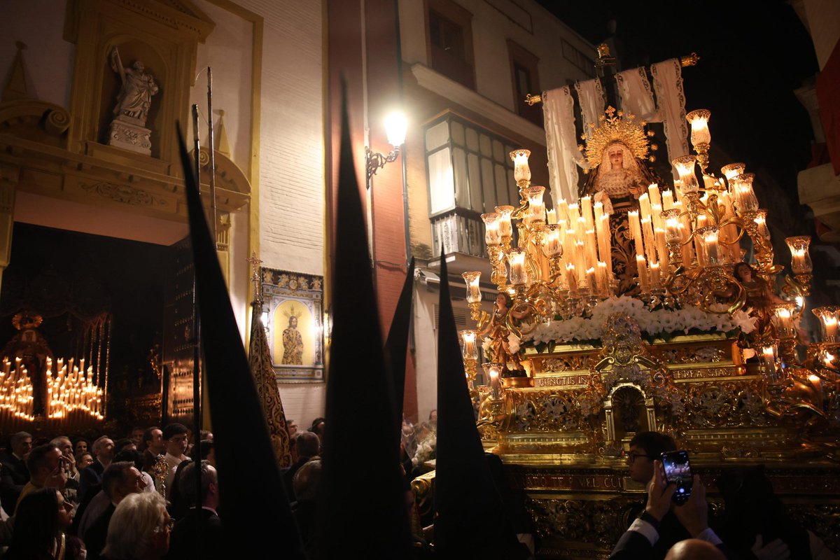 La Soledad de San Lorenzo tweet media
