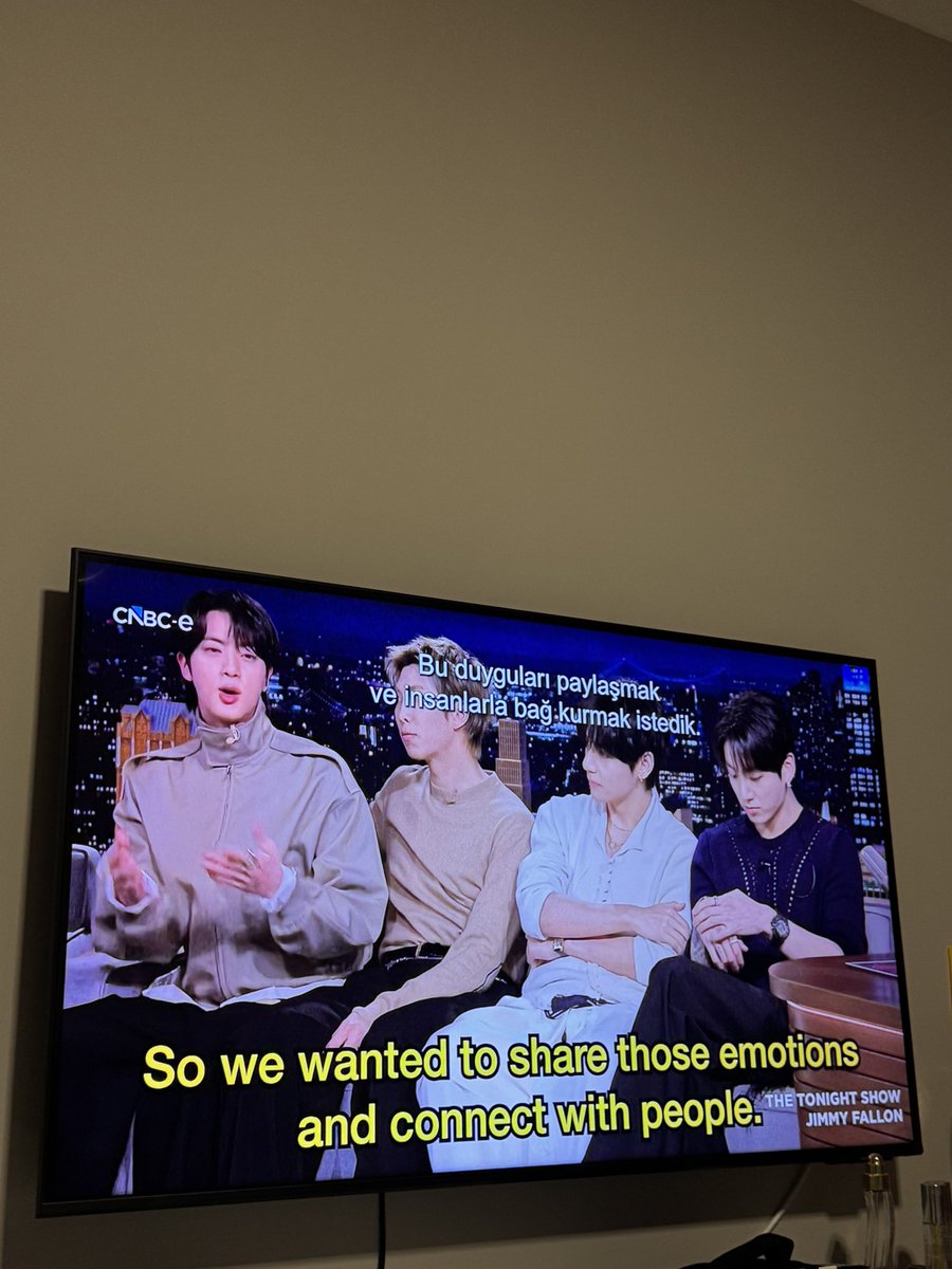 𝐛𝐞𝐫𝐞𝐧́⁷🪭₊⊹ arirang✭ tweet media