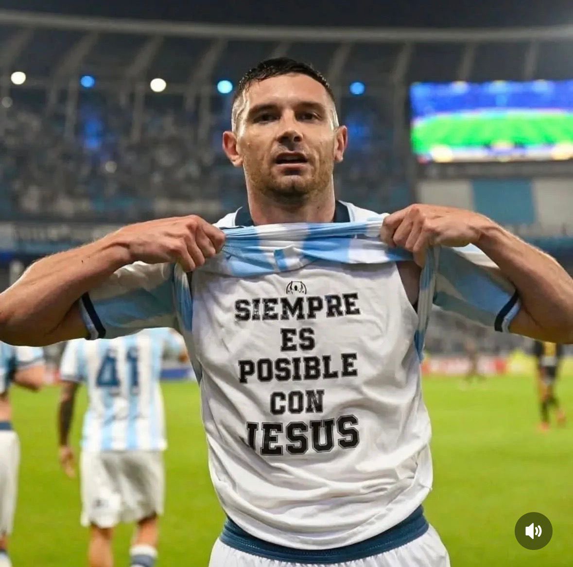 Un Metro Adelantado tweet media