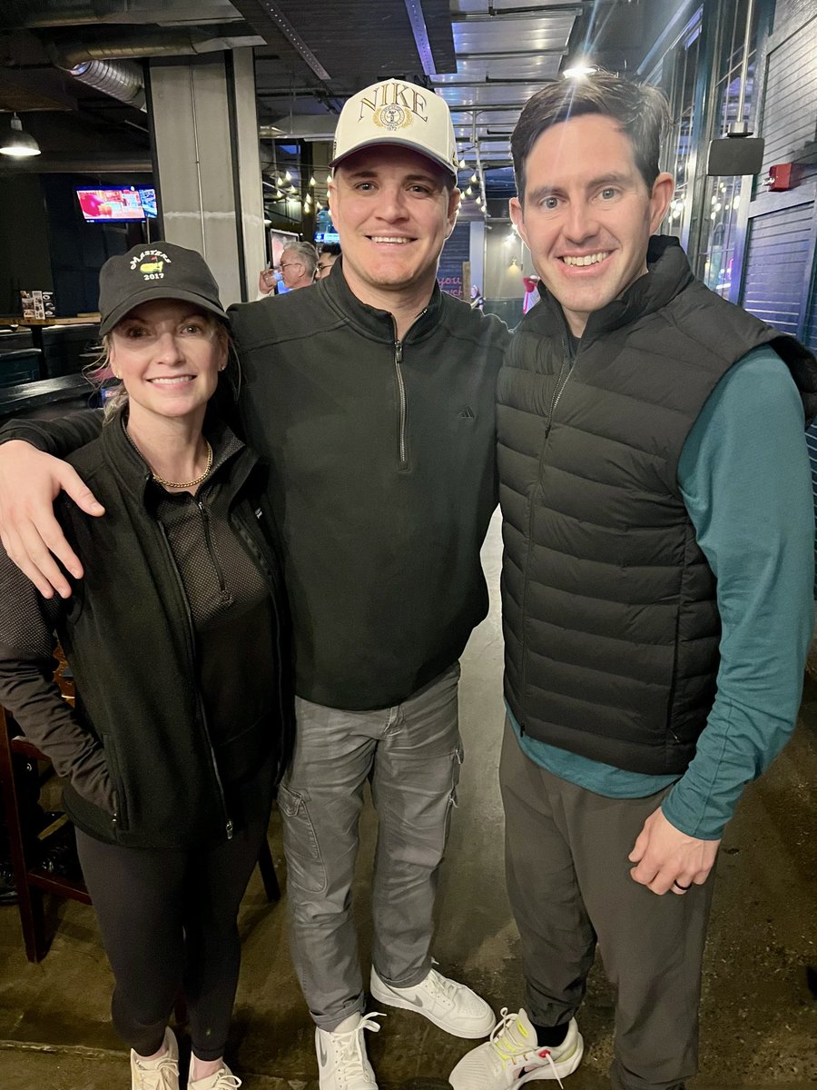 coachjohnredman's tweet image. Some people talk about family &amp;amp; then some people live #FamilyFirst 🔴☆🔵 #FamilyFirst