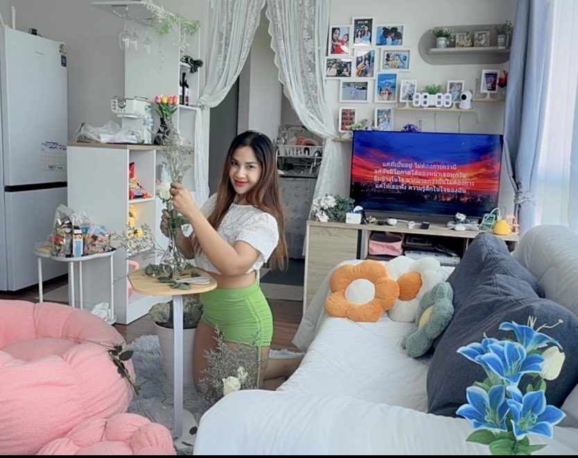 Lady🍬 tweet media