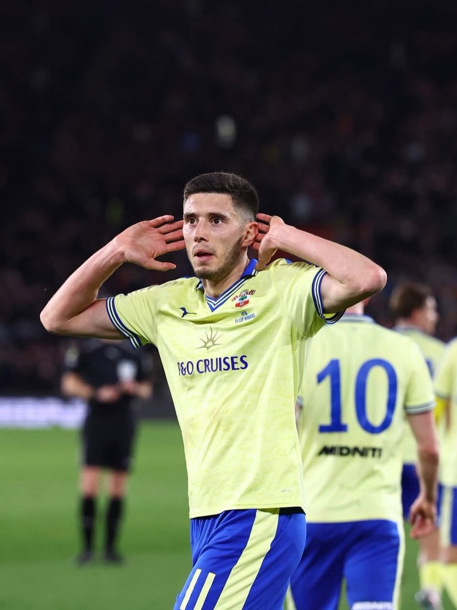 The Saint Centre tweet media