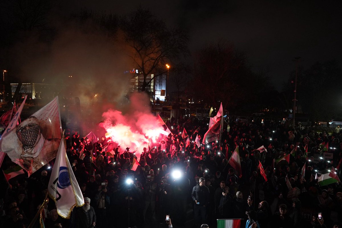 📍Siyonist Plana Karşı Kardeşlerimizin Yanındayız!

📌Genel Başkanımız Salih Turhan Bey konuşmalarını icra etti.

#SiyonistPlanaKarşı
#KardeşlerimizinYanındayız