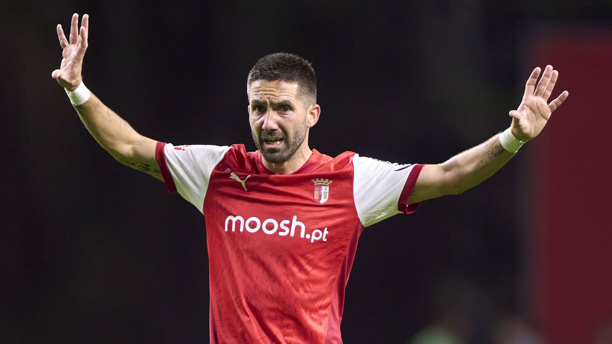 Only Stats tweet media