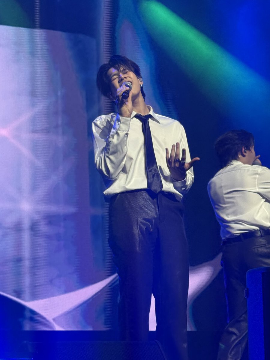 Amandlynn | I MET THE BOYZ 😭 tweet media