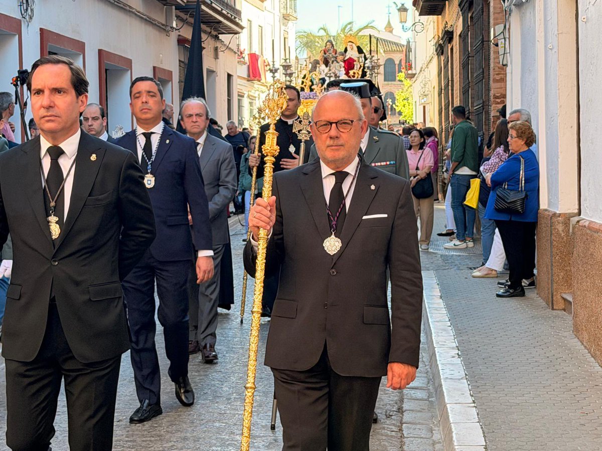 Hdad. de la Quinta Angustia de Carmona tweet media
