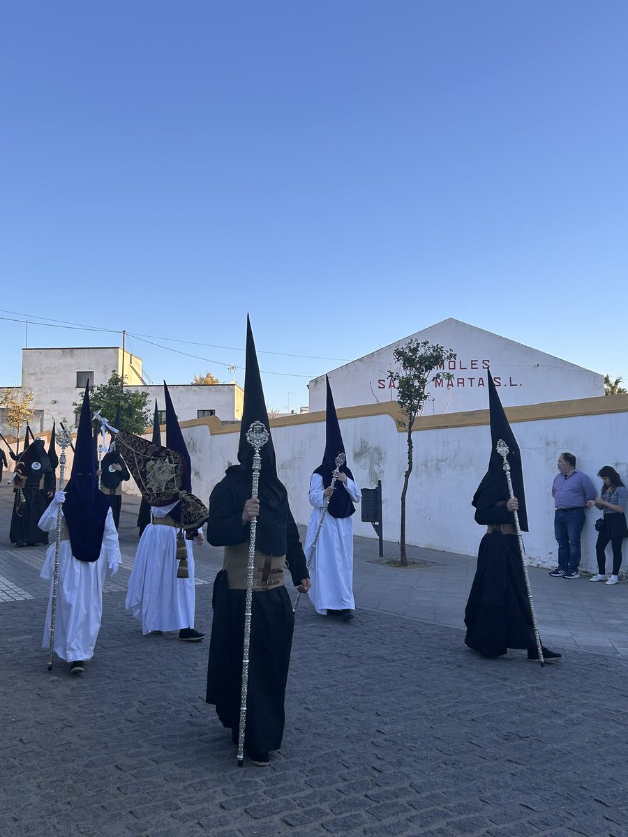 Hdad. de la Quinta Angustia de Carmona tweet media