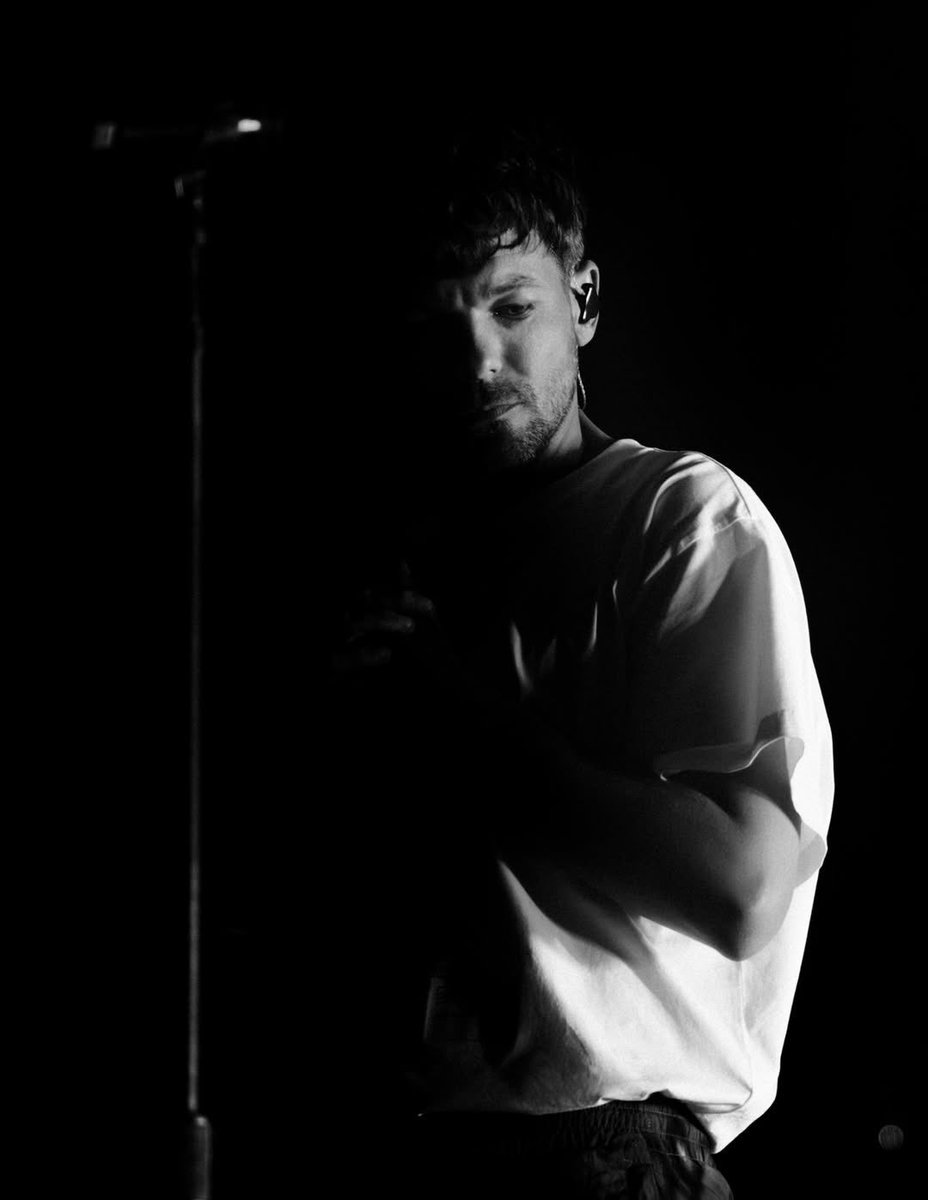 no words 🧎‍♀️