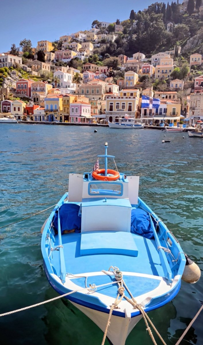 Greece Tours tweet media