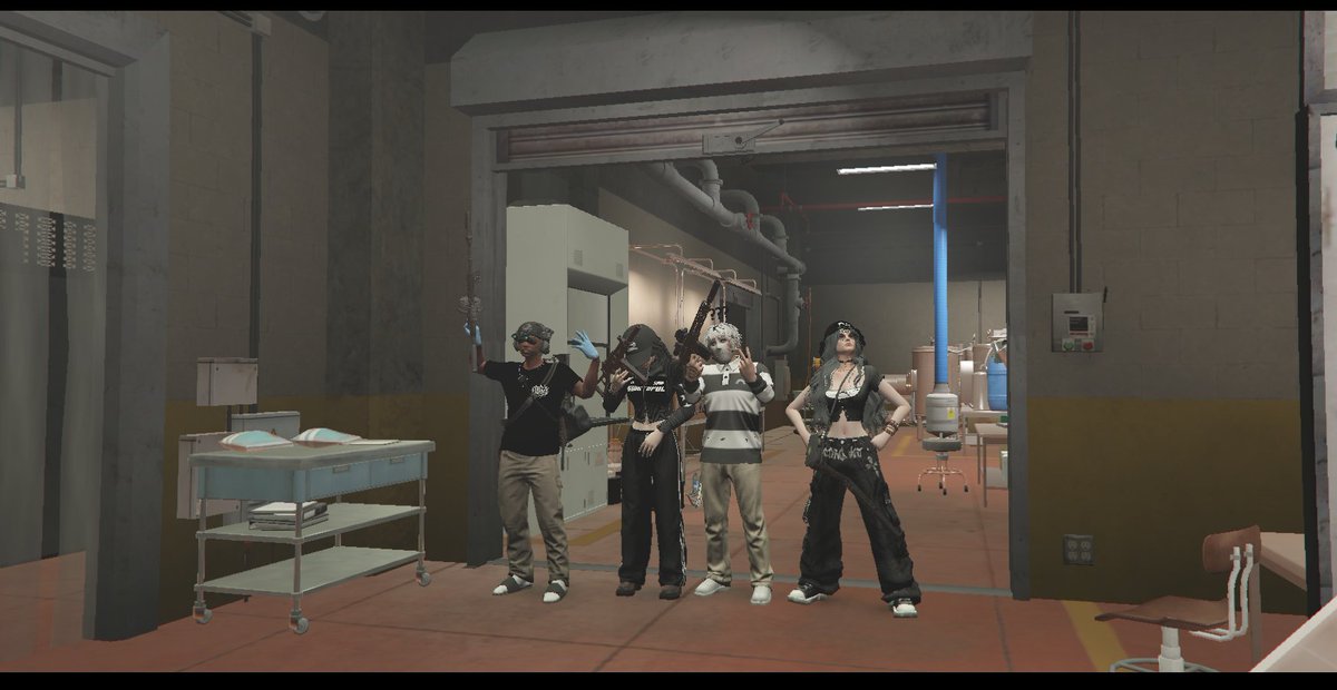 Catstown 【 4/17 βオープン！ 】 tweet media