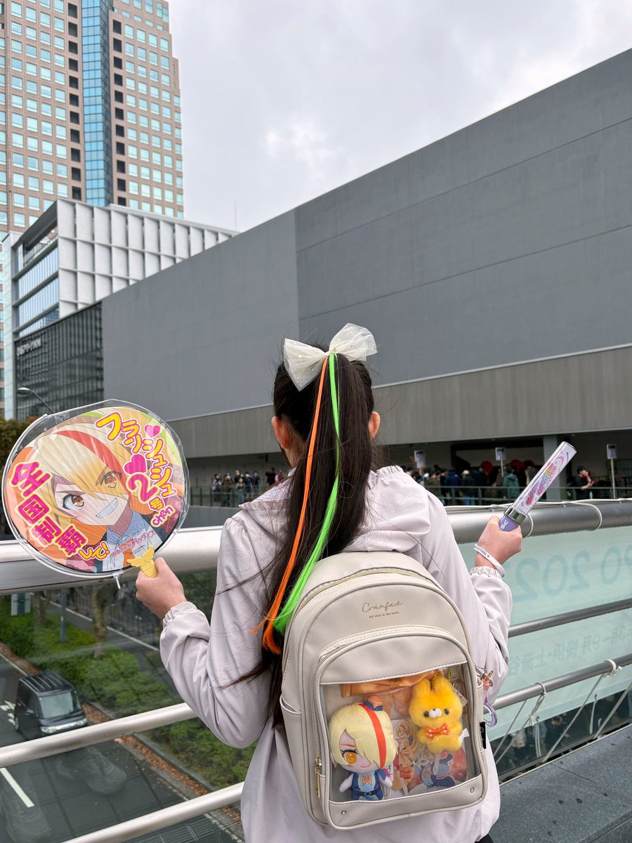 まいか tweet media