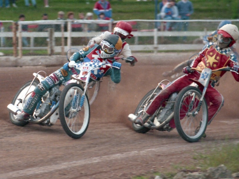 Upright Speedway tweet media