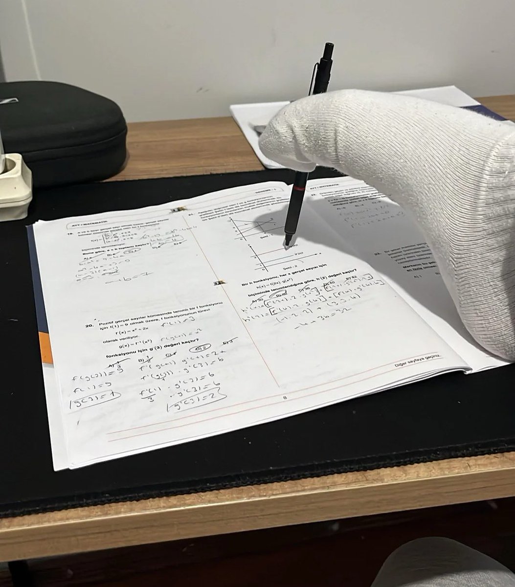 peter pan 💎 tweet media