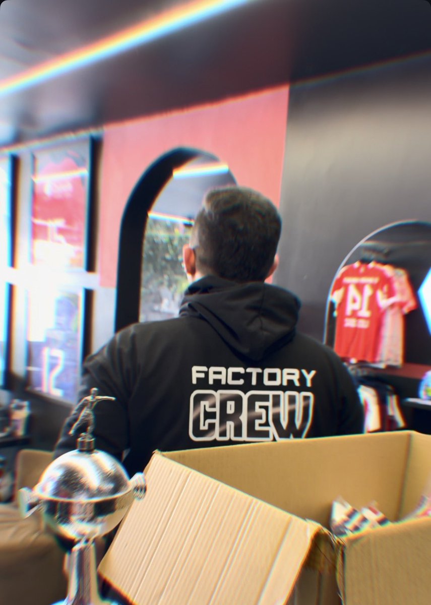 Carlos Visbal tweet media