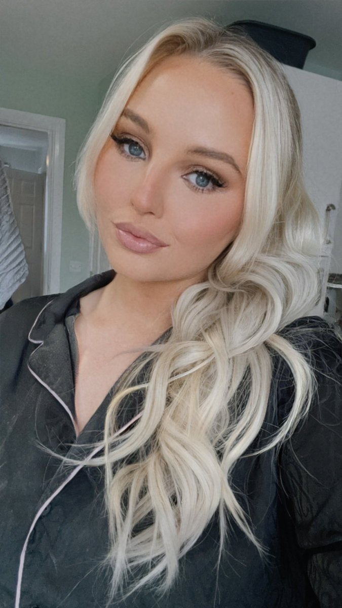 blondehun tweet media