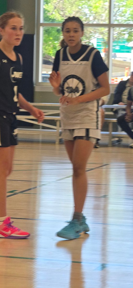 girlzprepreport's tweet photo. Courtney Diggs @CourtVision2030 is one of the bright NEW FACES from @PGHTexas #pghtheshootoutdallas @PrepGirlsHoops @PGHCircuit https://t.co/X2a6txrhen